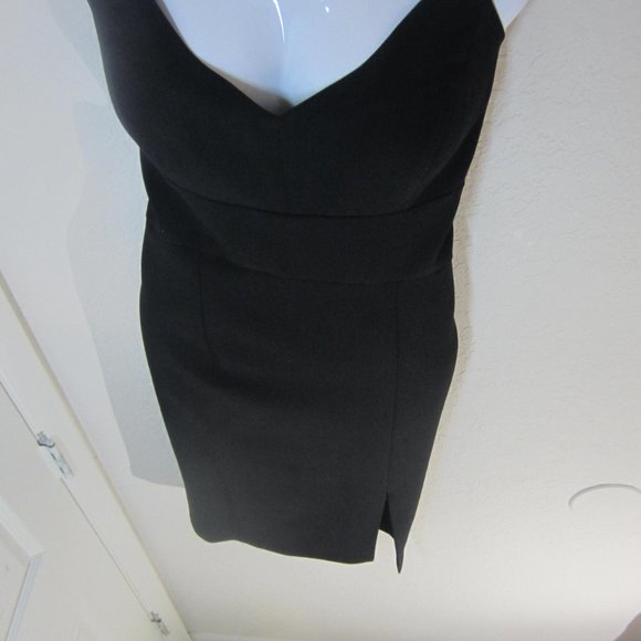 dress - Picture 1 of 11